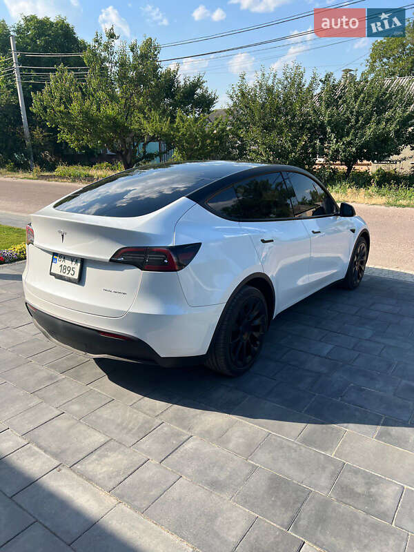 Внедорожник / Кроссовер Tesla Model Y 2022 в Кропивницком