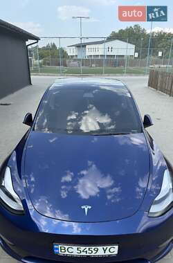 Внедорожник / Кроссовер Tesla Model Y 2021 в 