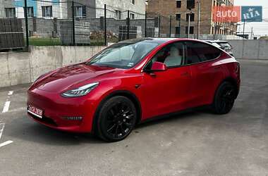 Позашляховик / Кросовер Tesla Model Y 2021 в 