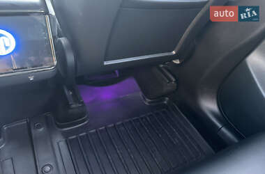 Позашляховик / Кросовер Tesla Model Y 2022 в 