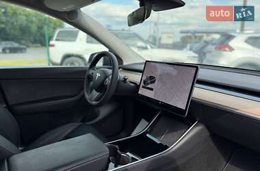 Внедорожник / Кроссовер Tesla Model Y 2021 в 
