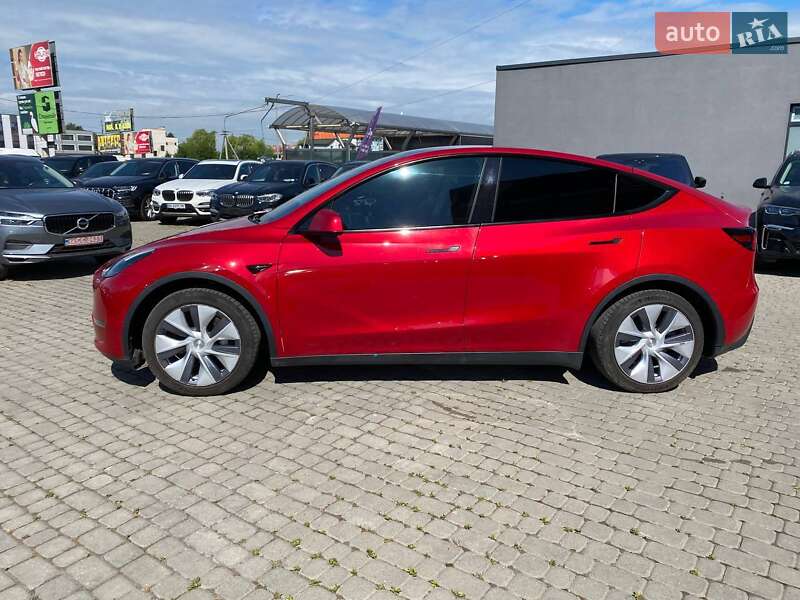Позашляховик / Кросовер Tesla Model Y 2020 в Львові