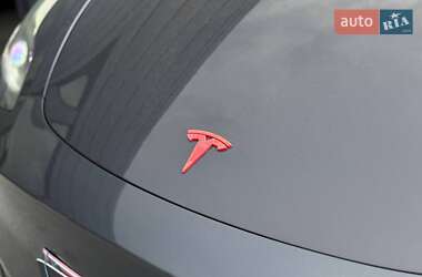 Позашляховик / Кросовер Tesla Model Y 2022 в 