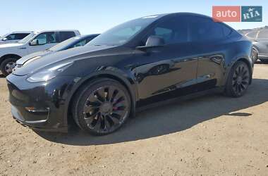 Tesla Model Y 2022