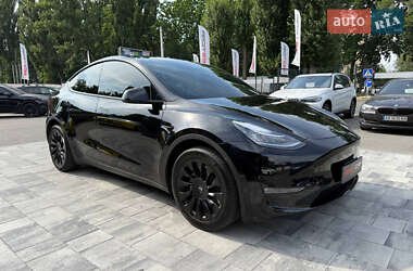 Позашляховик / Кросовер Tesla Model Y 2021 в 