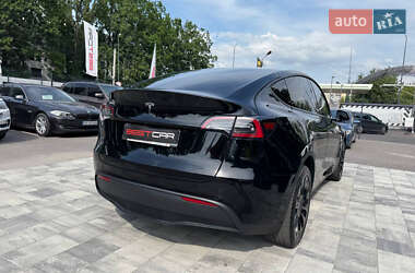 Позашляховик / Кросовер Tesla Model Y 2021 в 