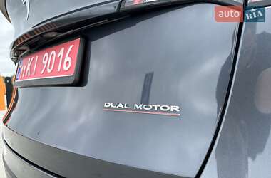 Позашляховик / Кросовер Tesla Model Y 2022 в 