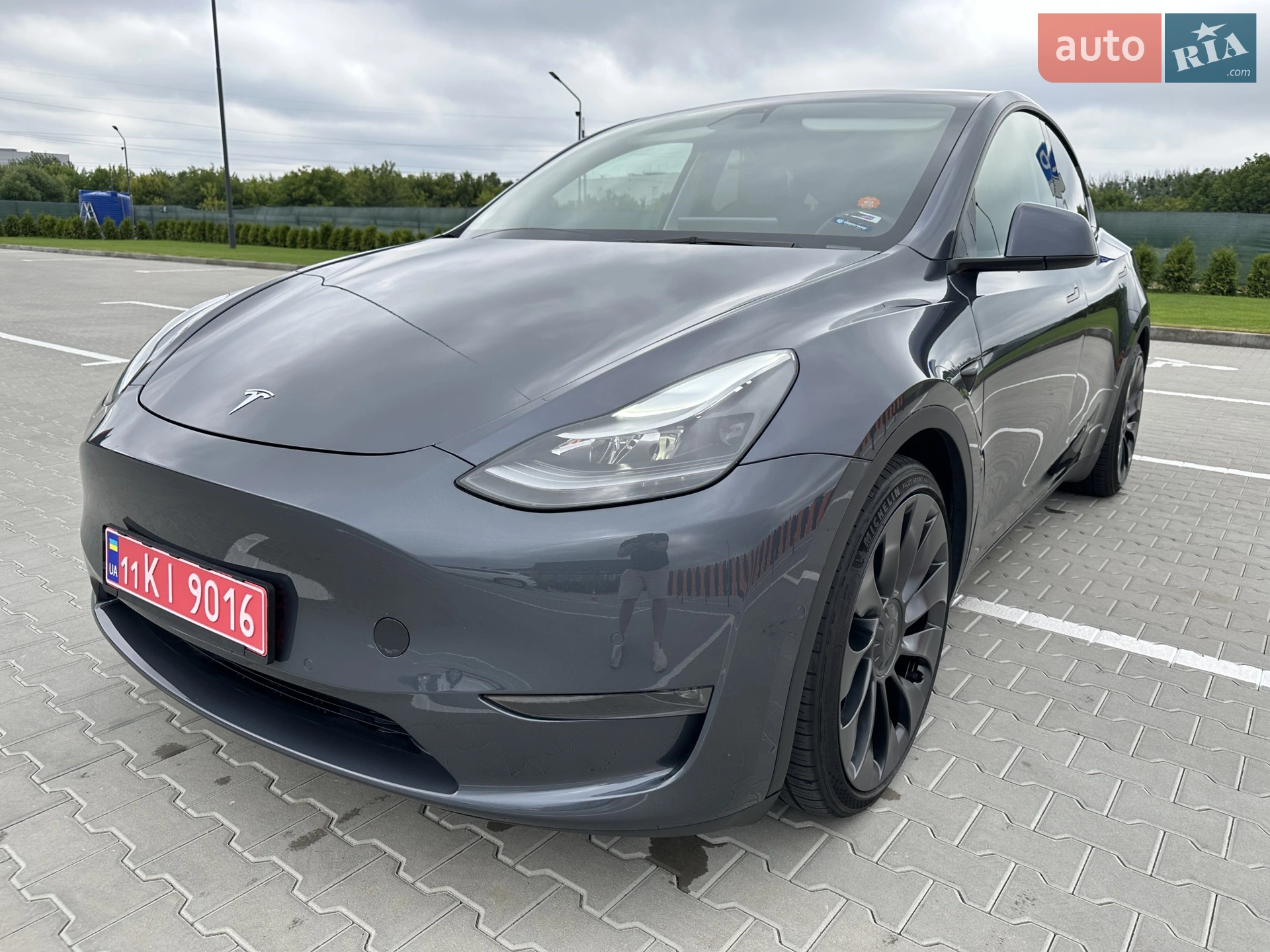 2022 Tesla Model Y - мініатюра 8