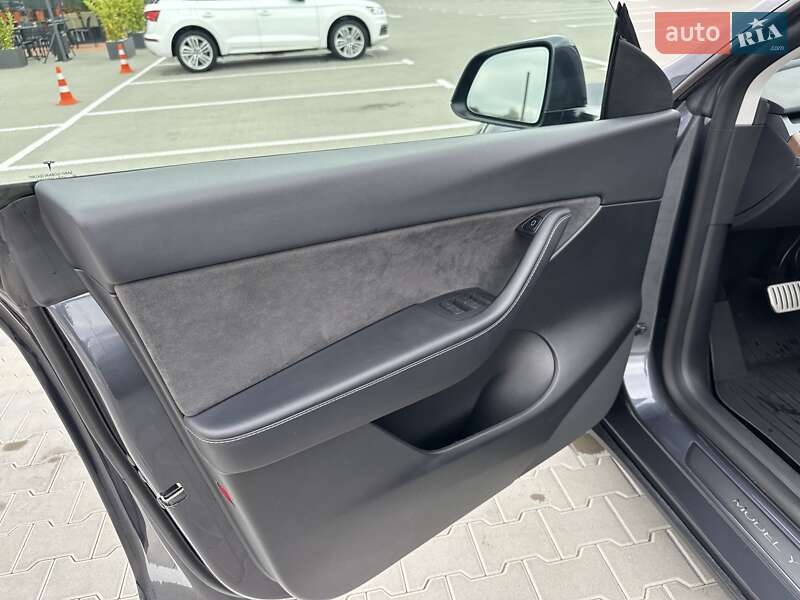 Внедорожник / Кроссовер Tesla Model Y 2022 в Виннице фото 25 Внедорожник / Кроссовер Tesla Model Y 2022 в Виннице