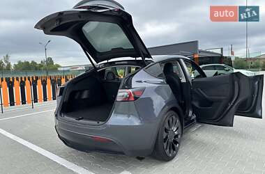 Позашляховик / Кросовер Tesla Model Y 2022 в 