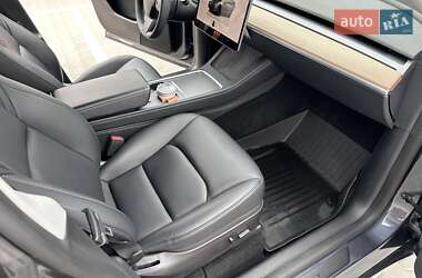 Позашляховик / Кросовер Tesla Model Y 2022 в 