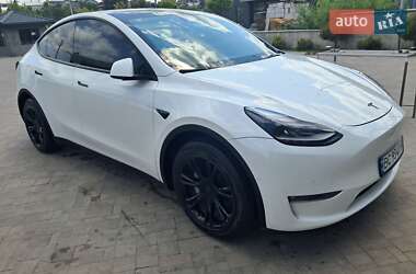 Внедорожник / Кроссовер Tesla Model Y 2022 в Львове