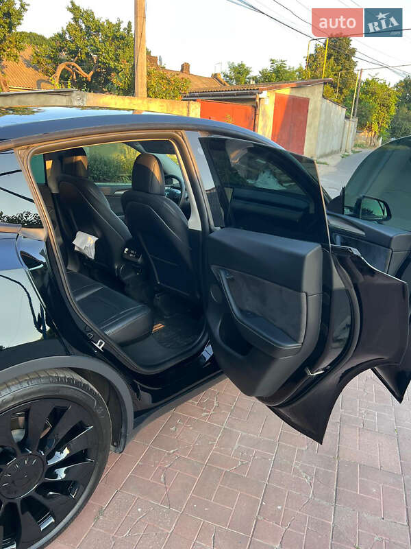 Внедорожник / Кроссовер Tesla Model Y 2022 в Одессе
