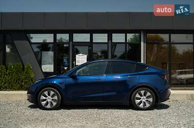 Позашляховик / Кросовер Tesla Model Y 2021 в 