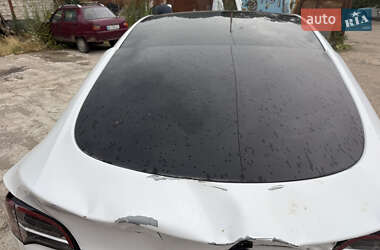Позашляховик / Кросовер Tesla Model Y 2022 в 