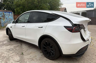 Позашляховик / Кросовер Tesla Model Y 2022 в 