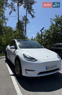 Внедорожник / Кроссовер Tesla Model Y 2021 в 