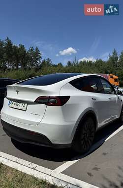 Внедорожник / Кроссовер Tesla Model Y 2021 в 