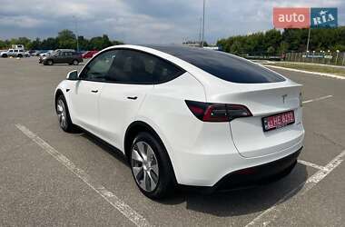 Позашляховик / Кросовер Tesla Model Y 2022 в 