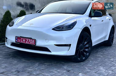 Позашляховик / Кросовер Tesla Model Y 2022 в 