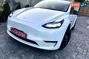 Позашляховик / Кросовер Tesla Model Y 2022 в 