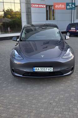 Позашляховик / Кросовер Tesla Model Y 2022 в Києві