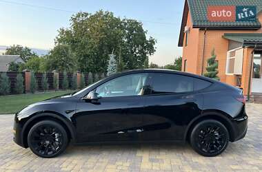 Внедорожник / Кроссовер Tesla Model Y 2023 в 