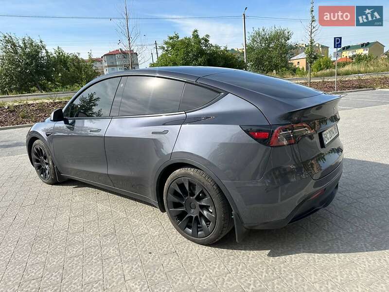 Внедорожник / Кроссовер Tesla Model Y 2021 в Львове