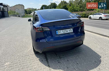 Внедорожник / Кроссовер Tesla Model Y 2023 в 