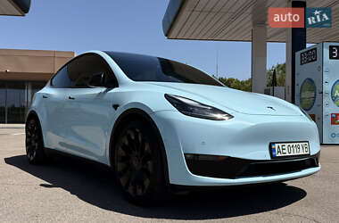 Внедорожник / Кроссовер Tesla Model Y 2022 в Днепре