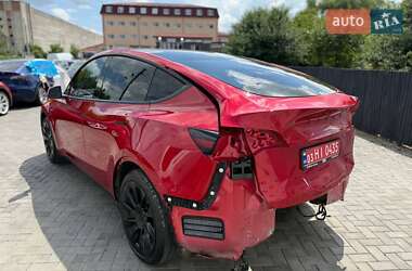 Внедорожник / Кроссовер Tesla Model Y 2021 в 