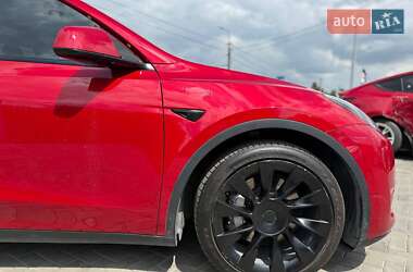 Внедорожник / Кроссовер Tesla Model Y 2021 в 