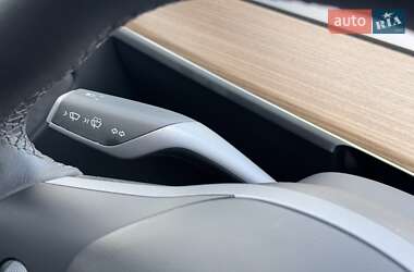 Внедорожник / Кроссовер Tesla Model Y 2023 в 