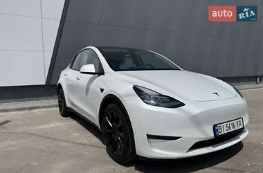 Внедорожник / Кроссовер Tesla Model Y 2022 в 
