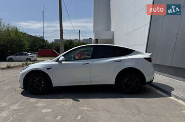 Внедорожник / Кроссовер Tesla Model Y 2022 в 