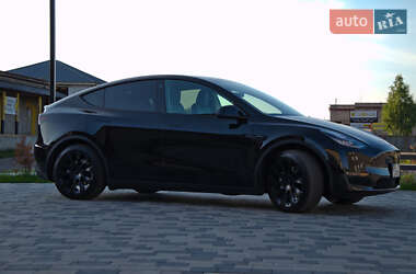 Позашляховик / Кросовер Tesla Model Y 2022 в 