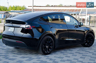 Позашляховик / Кросовер Tesla Model Y 2022 в 