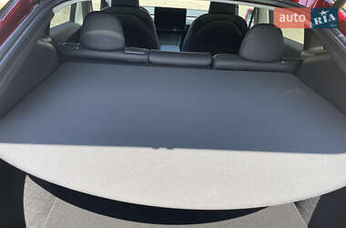 Внедорожник / Кроссовер Tesla Model Y 2024 в 