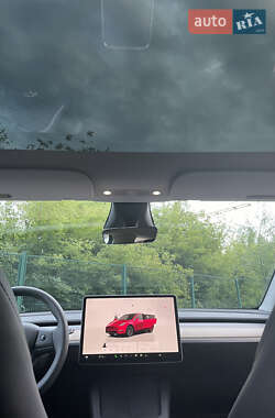 Внедорожник / Кроссовер Tesla Model Y 2024 в Львове