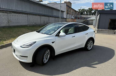Внедорожник / Кроссовер Tesla Model Y 2022 в 