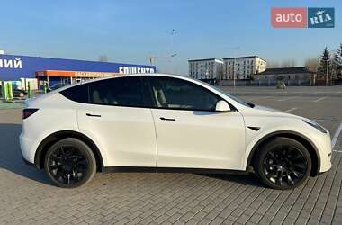 Позашляховик / Кросовер Tesla Model Y 2021 в 