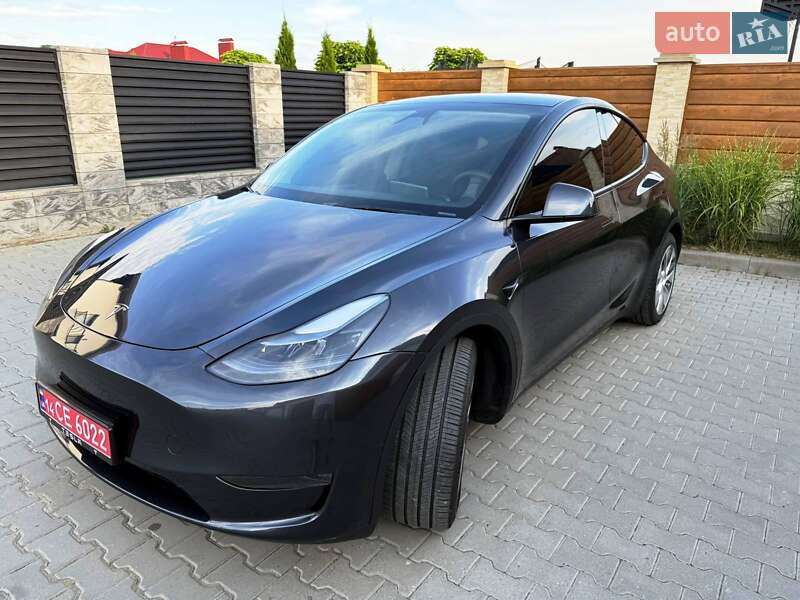 Внедорожник / Кроссовер Tesla Model Y 2024 в Хмельницком