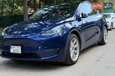 Внедорожник / Кроссовер Tesla Model Y 2021 в Киеве