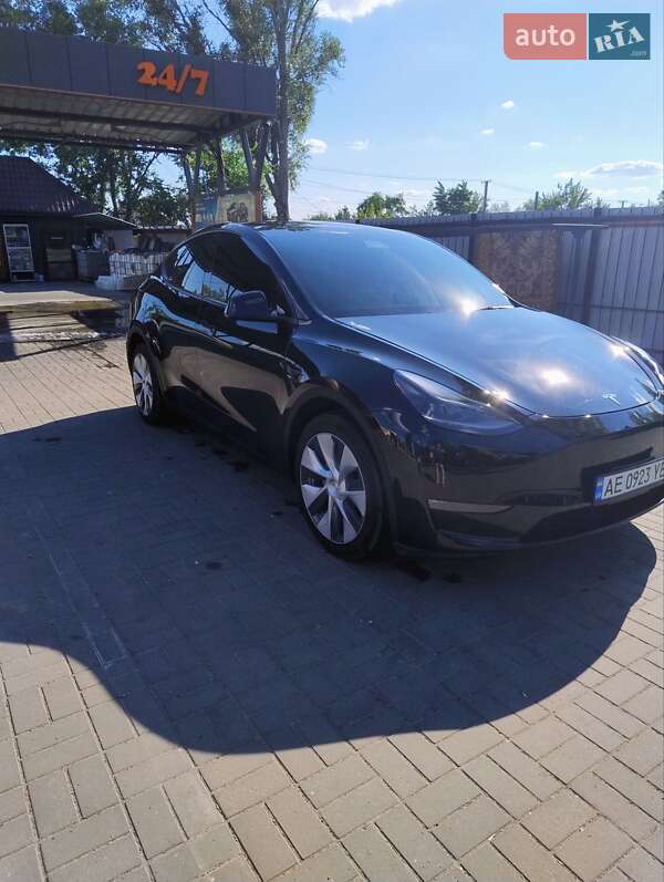 Внедорожник / Кроссовер Tesla Model Y 2022 в Новомосковске