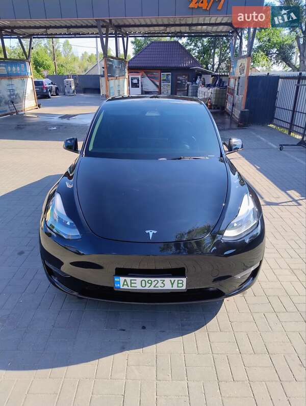 Внедорожник / Кроссовер Tesla Model Y 2022 в Новомосковске