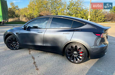Позашляховик / Кросовер Tesla Model Y 2021 в 