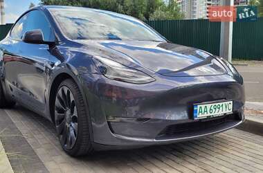 Позашляховик / Кросовер Tesla Model Y 2022 в Києві