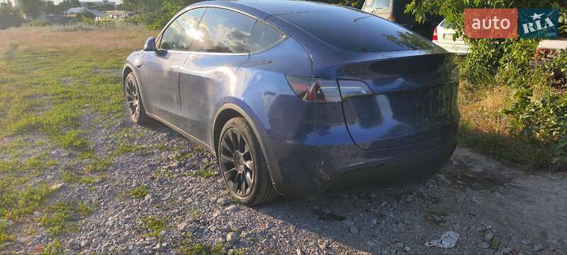 Позашляховик / Кросовер Tesla Model Y 2021 в Черкасах