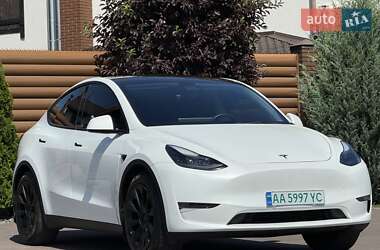 Позашляховик / Кросовер Tesla Model Y 2022 в 