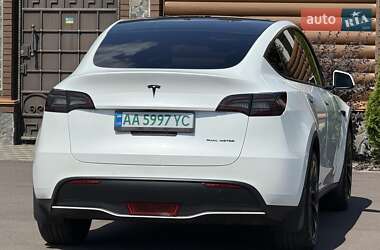 Позашляховик / Кросовер Tesla Model Y 2022 в 